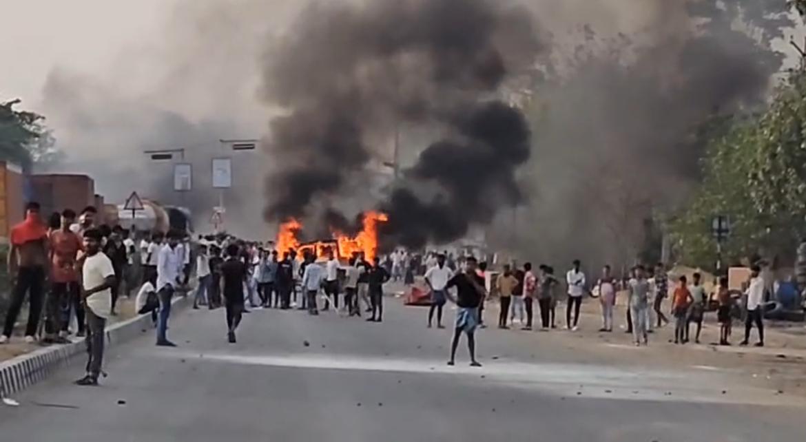 পরিযায়ী শ্রমিকের মৃত্যু নিয়ে উত্তপ্ত বেলডাঙা